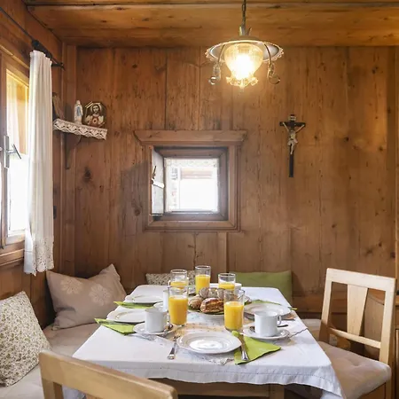 Sixhaeusl Holiday home