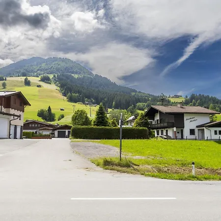 Sixhaeusl Holiday home Kirchberg in Tirol