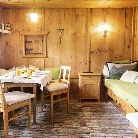 Ferienhaus Sixhaeusl *